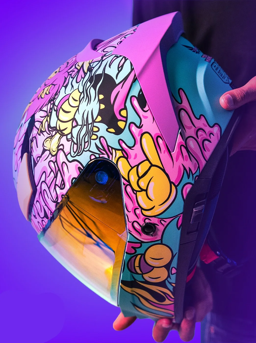 Graphic design for helmet BKR
